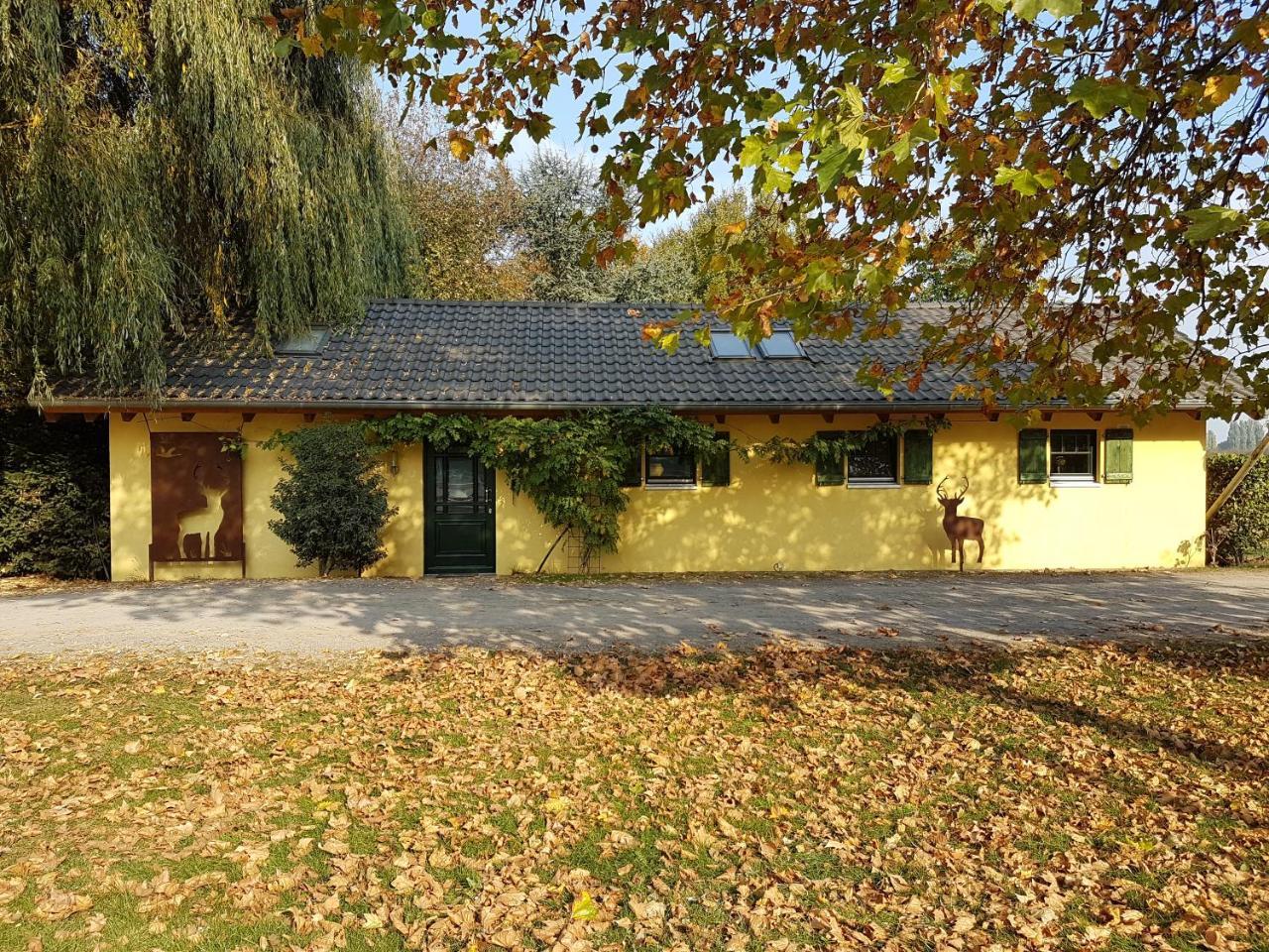 Apartments Luisenhof Krefeld Eksteriør bilde